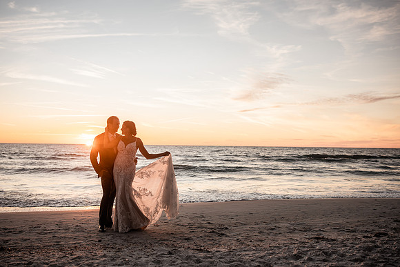 Bennett-Tamra-Sunset-Beach-House-Wedding-Saint-Peterburg-Florida-2021-8362