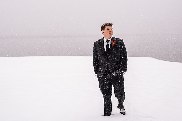 Tyler-Brittani-Lake-Priest-Idaho-Winter-Snow-Wedding-2021-03222