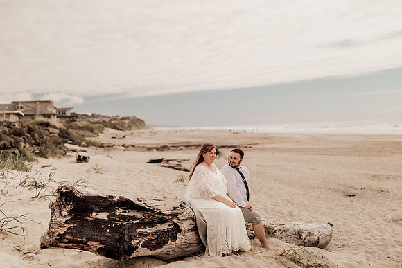 Jordan-Lainey-Roads-End-lincoln-City-oregon-airbnb-Elopement-photos-109