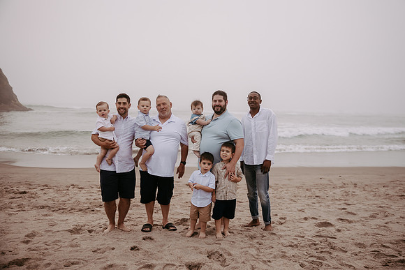 Family-Photos-2024-Lincoln-City-Oregon--42