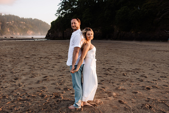 Kannon-Ashley-Surpise-Proposal-Rock-Neskowin-Oregon-Photos (22 of 94)