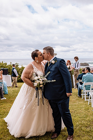 Jon-Kimberli-Chinook-Winds-Lincoln-City-Oregon-Wedding-2022 (91 of 139)