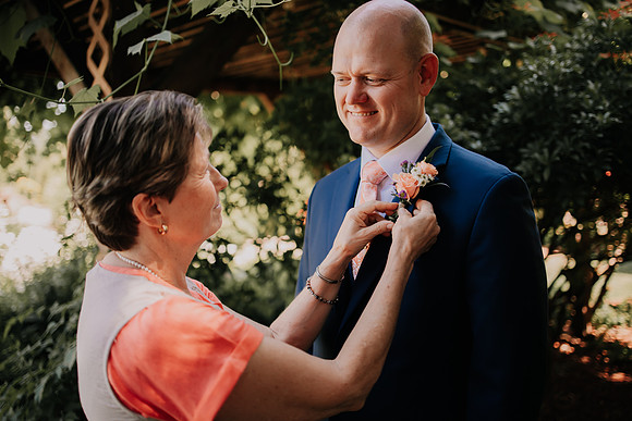 Derek-MacKenzie-Navarra-Gardens-Wedding-Oredon-Photos (10 of 94)