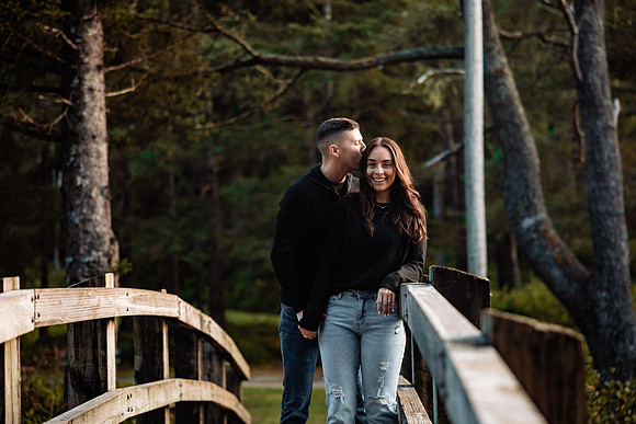 Alec-Mihkaela-Fogarty-Creek-Engagement-2