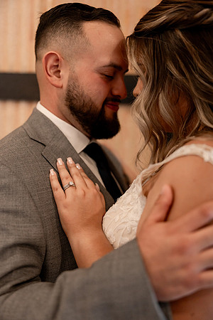 Kara-Sam-Simple-Affairs-Vegas-Wedding-Photos-47