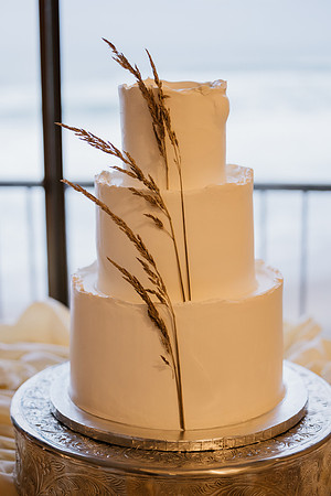 Alex-Danielle-Inn-Spanish-Head-Lincoln-City-oregon-wedding-1018