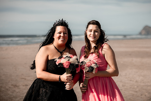 Christian-Brandi-Lincoln-City-Wedding-Photos (33)