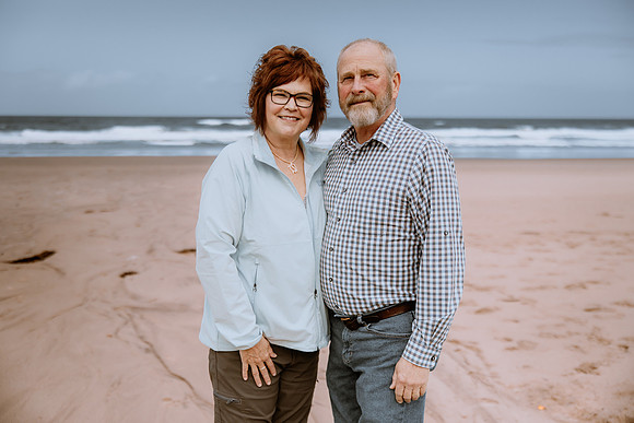 Kip-Sarah-Family-Photos-Oregon-2025-Depoe-Bay (12 of 58)