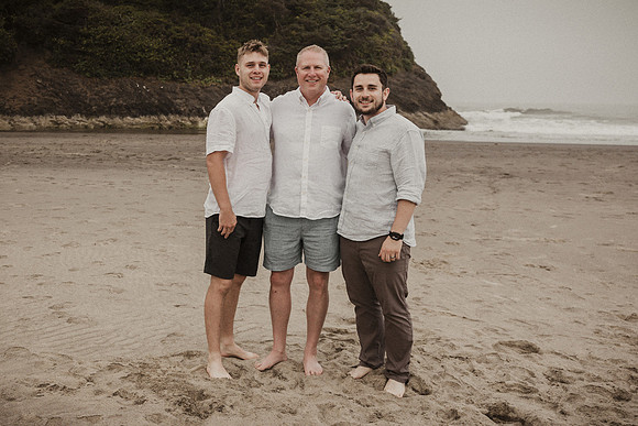 Madysen-Neskowin-Oregon-Family-Photos-2025 (26 of 64)