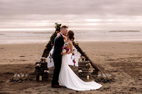 Ben & Ashleigh Elopement Beverly Beach Oregon