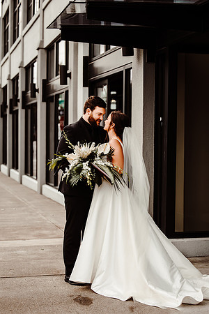 Jack-Talyn-Easton-Broad-Portland-Oregon-Wedding-5718