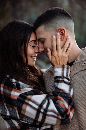 Alec-Mihkaela-Fogarty-Creek-Engagement-30