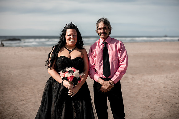 Christian-Brandi-Lincoln-City-Wedding-Photos (39)