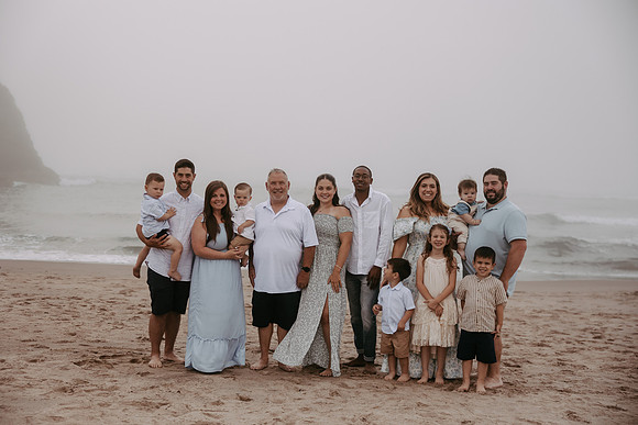 Family-Photos-2024-Lincoln-City-Oregon--1