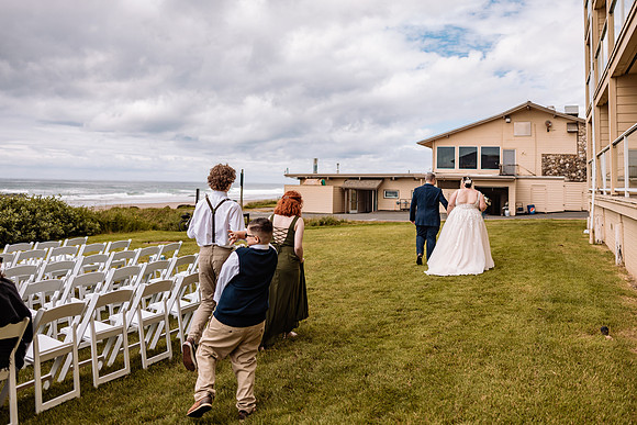 Jon-Kimberli-Chinook-Winds-Lincoln-City-Oregon-Wedding-2022 (92 of 139)