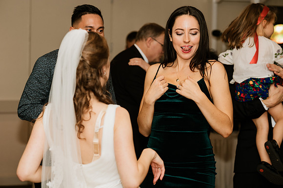 Alex-Danielle-Inn-Spanish-Head-Lincoln-City-oregon-wedding-1211