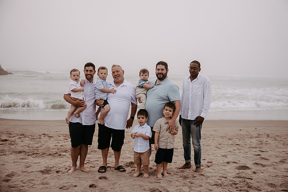 Family-Photos-2024-Lincoln-City-Oregon--43