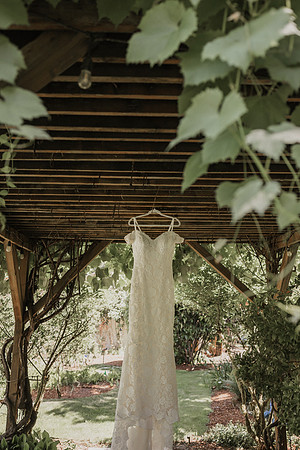 Derrick-Kenzie-Navarra-Gardens-Willamina-Oregon-Wedding-Photos (6 of 436)