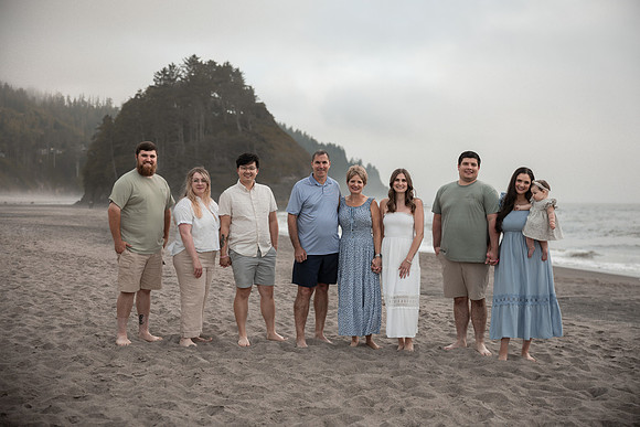 Marybeth-Neskowin-Oregon-Family-Photos-2025 (3 of 78)