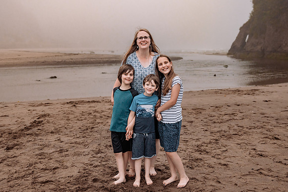 Debra-Proposal-Rock-Oregon-Family-Photos-2022 (43 of 50)