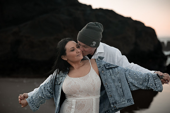 Shale-Mary-Engagement-fogarty-creek-53