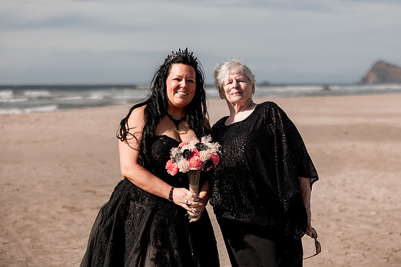 Christian-Brandi-Lincoln-City-Wedding-Photos (45)