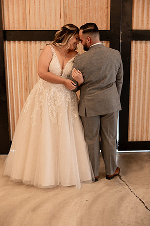 Kara-Sam-Simple-Affairs-Vegas-Wedding-Photos-61