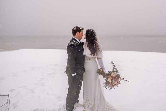 Tyler-Brittani-Lake-Priest-Idaho-Winter-Snow-Wedding-2021-03389