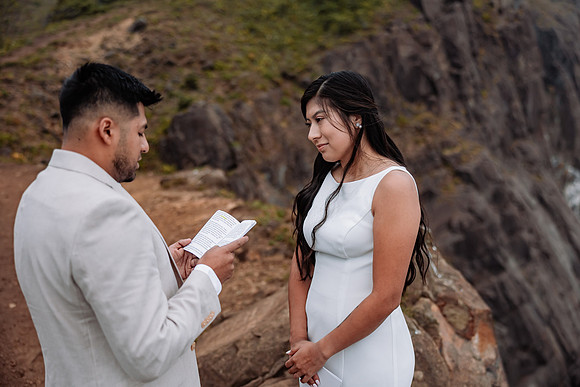 Cesar-Lesley-Cannon-Beach-Manzanita-Elopement Photos-5