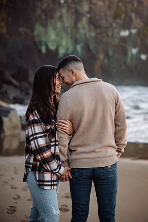 Alec-Mihkaela-Fogarty-Creek-Engagement-36