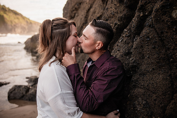 Levi-Megan-Surprise-proposal-Fogarty-Creek-oregon-photos (225 of 244)