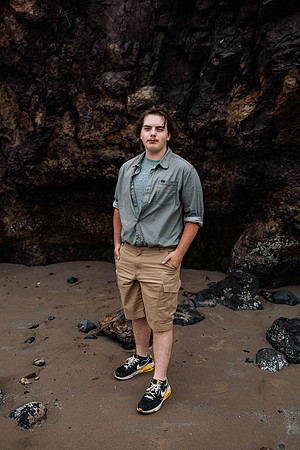 Scott-Family-Agate-Beach-Photos-2022 (20 of 35)