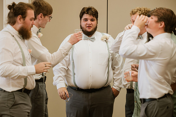 Justin-Juliana-Chinook-Winds-Casino-lincoln-City-Oregon-wedding 2021-1049