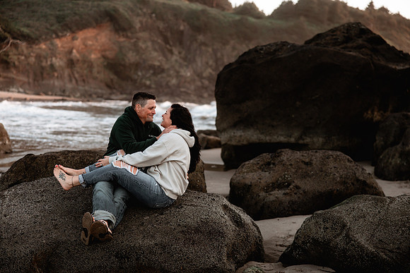 Mike-Heather-Depoe-Bay-Oregon-Anniversary-Photos (42 of 71)