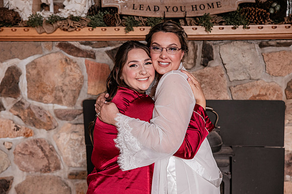 Mark-Darian-Peck-2024-Wedding-Photos-getting-ready (46 of 101)
