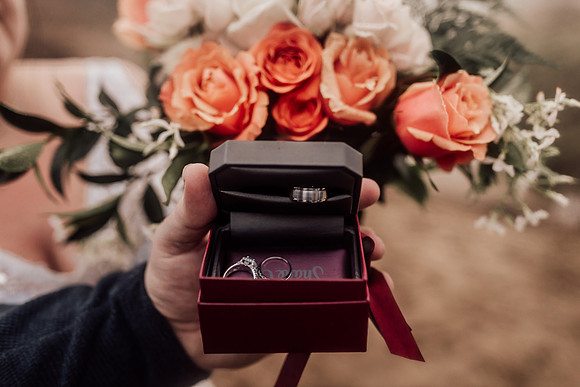 Carissa-Dustin-cape-kiwanda-oregon-elopement-photo-13