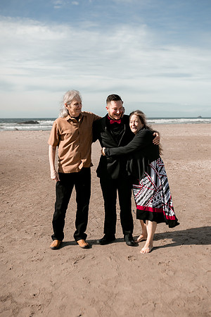 Christian-Brandi-Lincoln-City-Wedding-Photos (11)