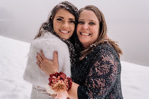 Tyler-Brittani-Lake-Priest-Idaho-Winter-Snow-Wedding-2021-03996