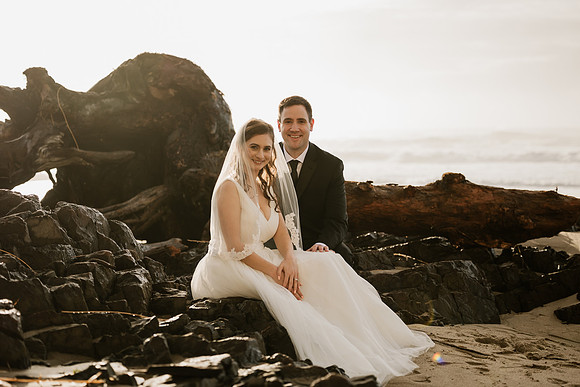 Alex-Danielle-Inn-Spanish-Head-Lincoln-City-oregon-wedding-0805