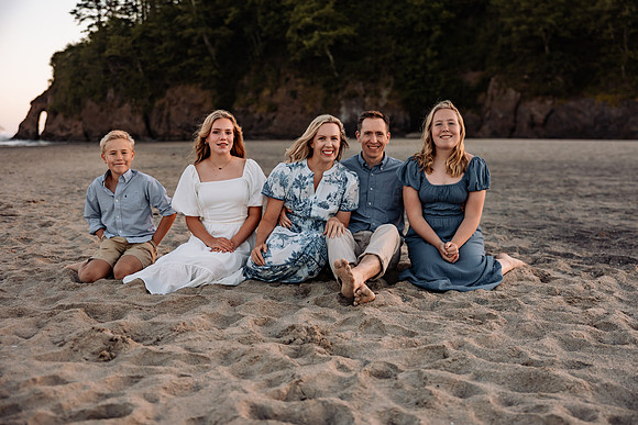 debra-family-vaction-neskowin-2024-19