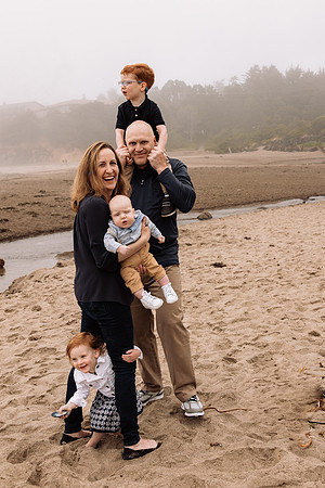 Marsha-Family-Photos-Lincoln-City-Oregon-2022 (52 of 57)