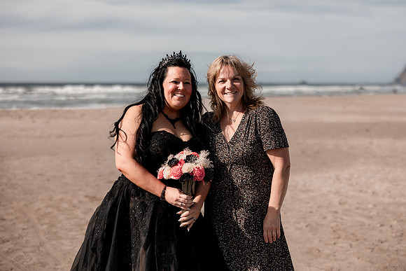 Christian-Brandi-Lincoln-City-Wedding-Photos (41)