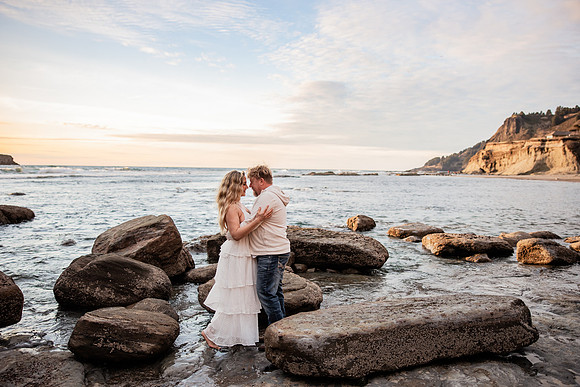 Bill-Hannah-Katz-Depo-Bay-Oregon-Couples-Photos-0958