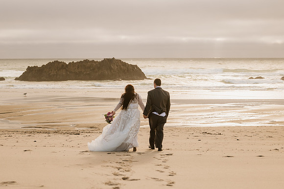 Colton-Kali-Chinook-Winds-Casino-Wedding-Photos-9842
