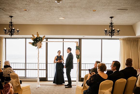 Alex-Danielle-Inn-Spanish-Head-Lincoln-City-oregon-wedding-0130