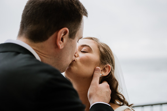 Alex-Danielle-Inn-Spanish-Head-Lincoln-City-oregon-wedding-0246