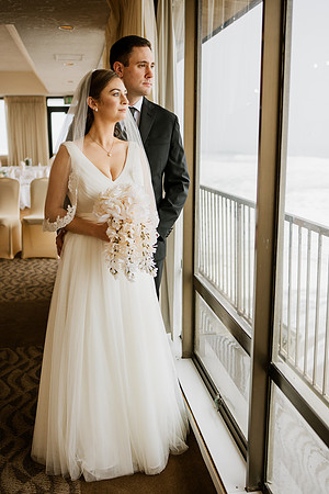 Alex-Danielle-Inn-Spanish-Head-Lincoln-City-oregon-wedding-0015