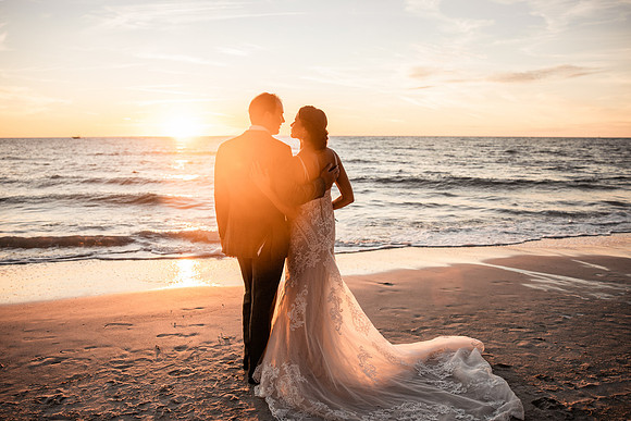 Bennett-Tamra-Sunset-Beach-House-Wedding-Saint-Peterburg-Florida-2021-8213