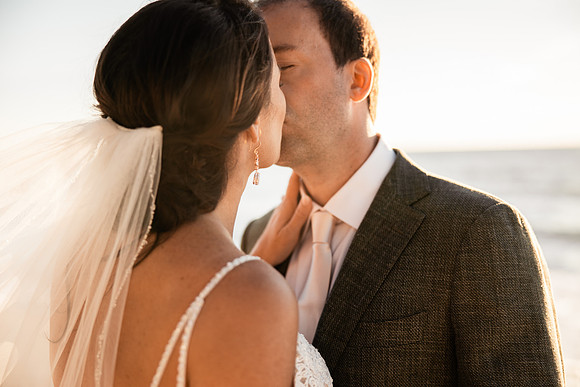 Bennett-Tamra-Sunset-Beach-House-Wedding-Saint-Peterburg-Florida-2021-7794