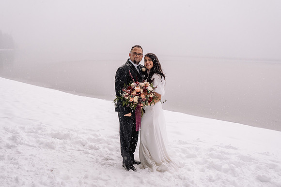 Tyler-Brittani-Lake-Priest-Idaho-Winter-Snow-Wedding-2021-03914